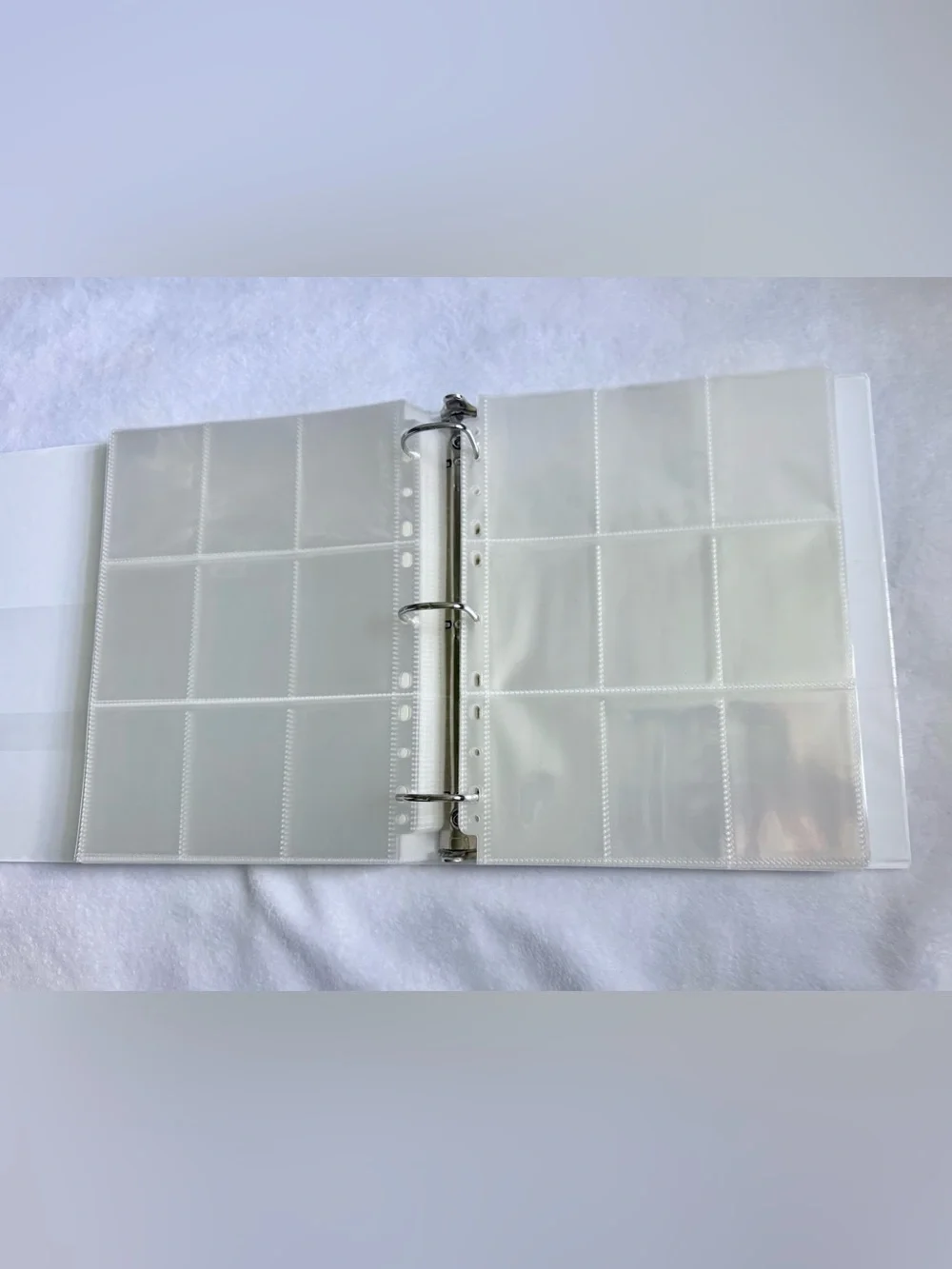 White 3-Ring Binder W/ Trading Card Page Sleeves 120 Sheets